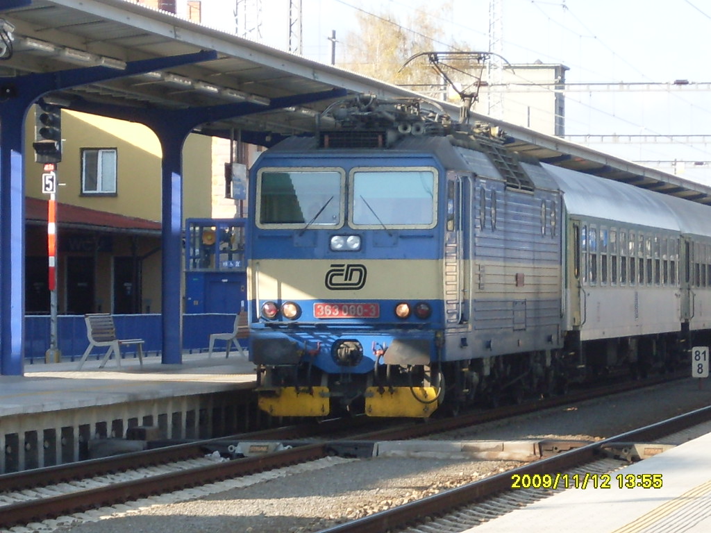 363 080-3.jpg